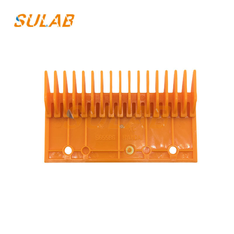 Hyundai Escalator Spare Parts Yellow Plastic Comb Plate S655B6