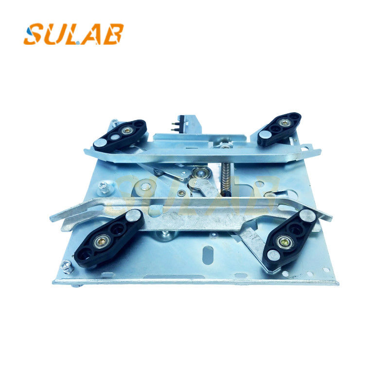 KONE Elevator R6 Door Knife KM902670G15 Floor Door Door Knife D7 With Lock Door Knife Device Door Lock Device