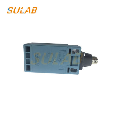 Hitachi Escalator Güvenlik anahtarı ZLDXC03C, acil durma fonksiyonu ve gerçek zamanlı adım zinciri izlemesi ile hassas seyahat sınırı kontrolü